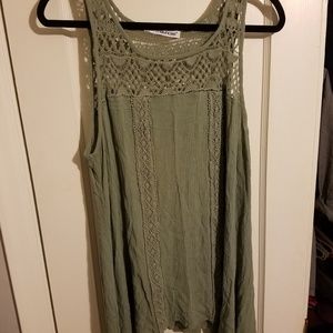 Maurice's light army green tank